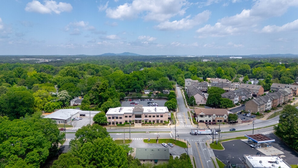 More Photos Of 1154 Concord Rd SE, Smyrna Freestanding For Sale