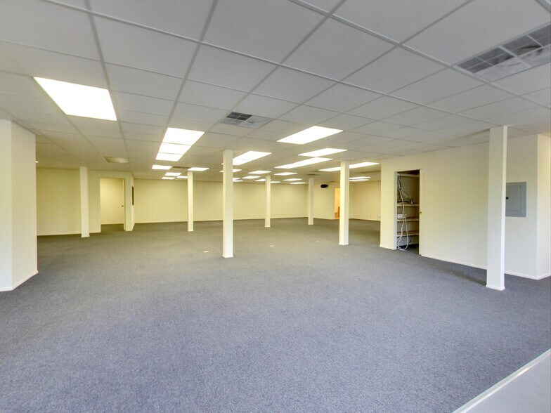 More Photos Of 210-218 Mississippi St, San Francisco Flex For Lease
