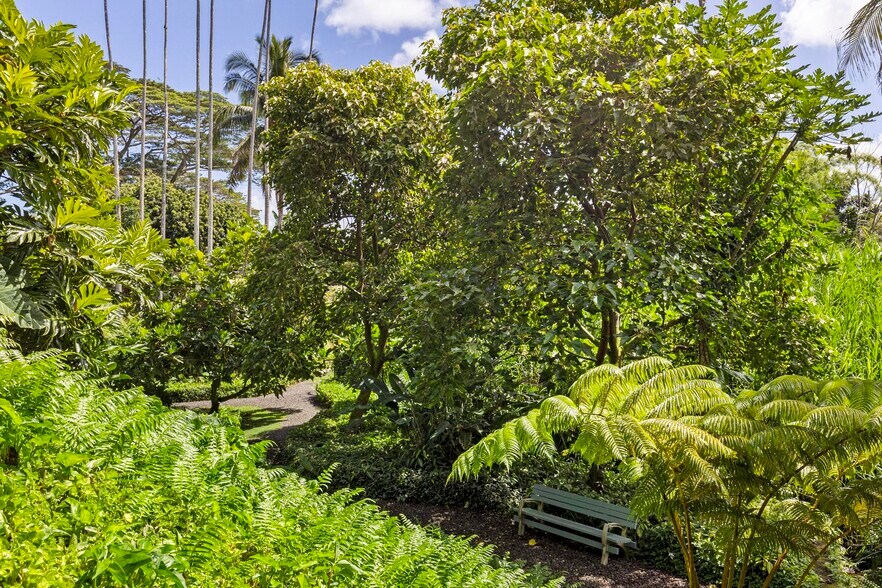 More Photos Of 333 Iliahi St, Hilo Hotel For Sale