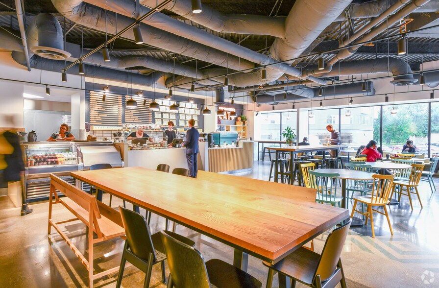 More Photos Of 125 Cambridgepark Dr, Cambridge Office For Lease