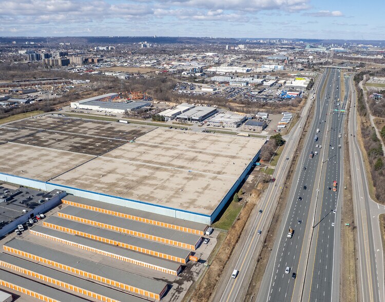 More Photos Of 8 Burford Rd, Hamilton Distribution For Lease