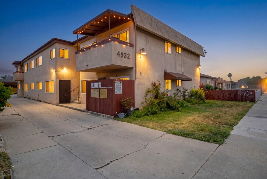 Primary Photo Of 4932 W Lennox Blvd, Inglewood Apartments For Sale