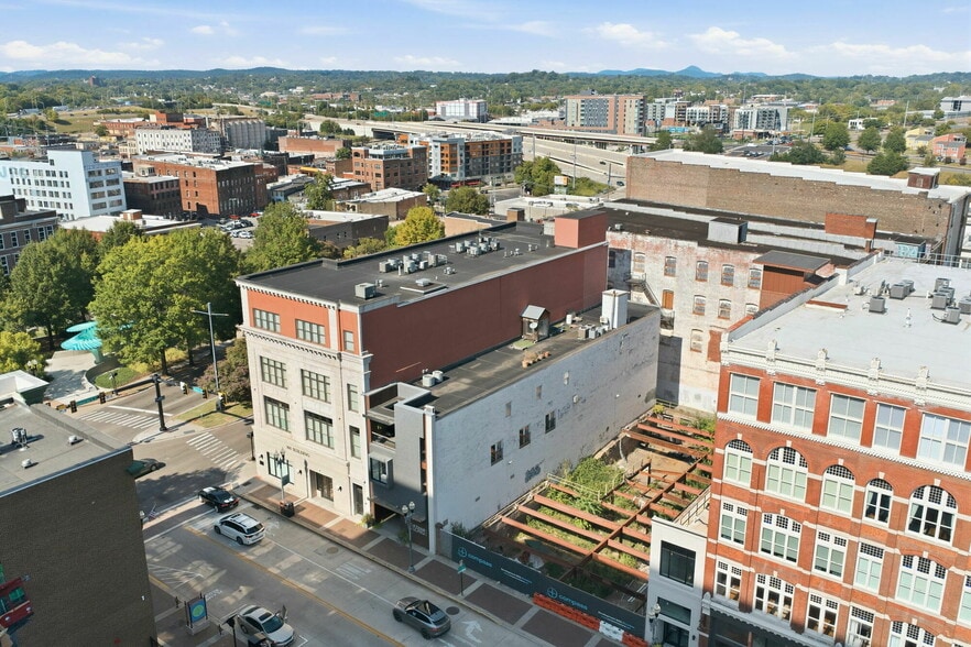 More Photos Of 304 S Gay St, Knoxville Office Residential For Sale