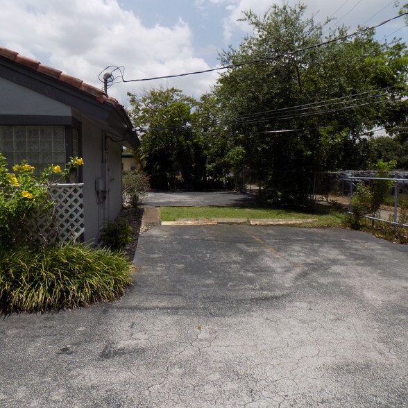 More Photos Of 507 SE 11th Ct, Fort Lauderdale Office Residential For Sale