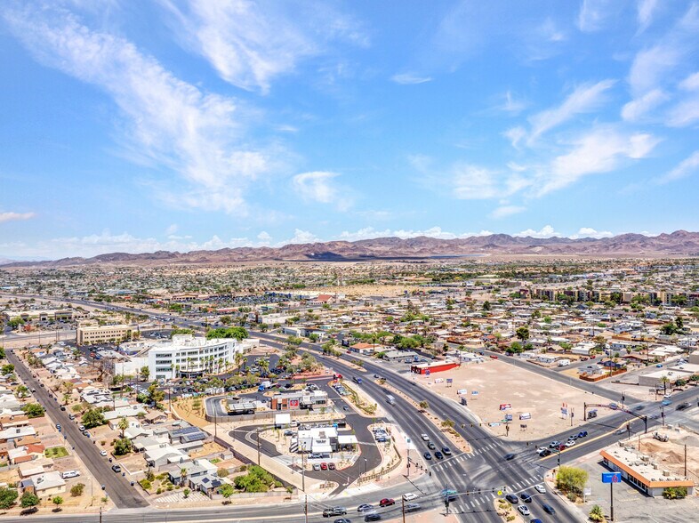 More Photos Of NEC E Lake Mead Pky and N Water St, Henderson Fast Food For Sale
