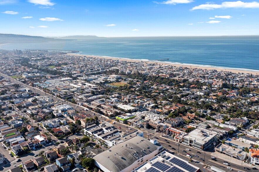 More Photos Of 740 24th Pl, Hermosa Beach Land For Sale