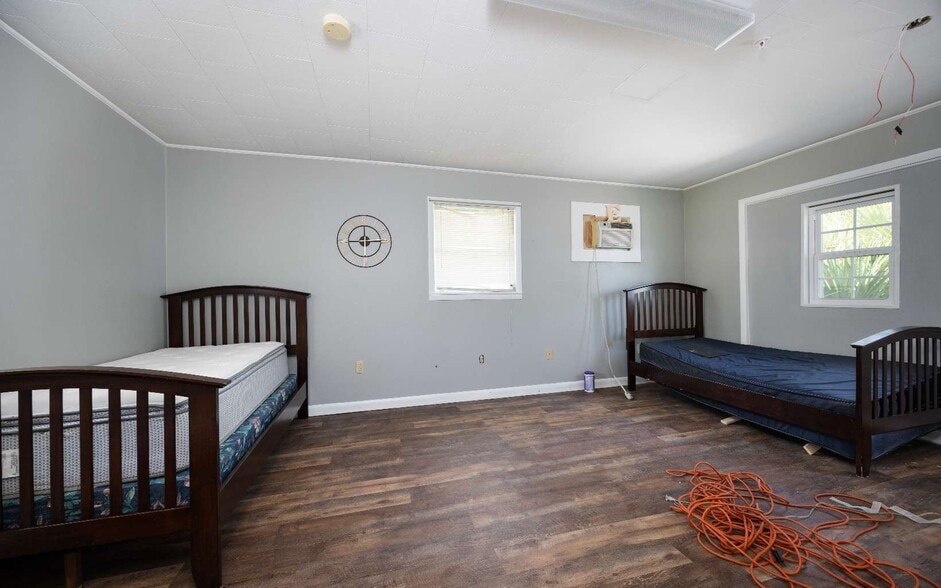 More Photos Of 7601 133rd Rd, Live Oak Assisted Living For Sale