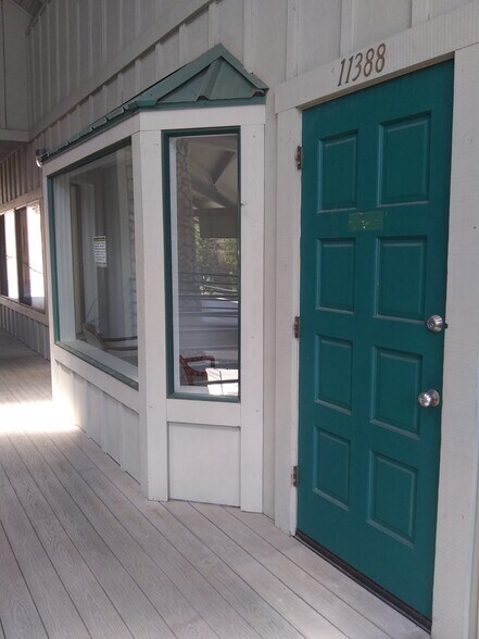 More Photos Of 11354-11406 Pleasant Valley Rd, Penn Valley Storefront Retail Office For Lease