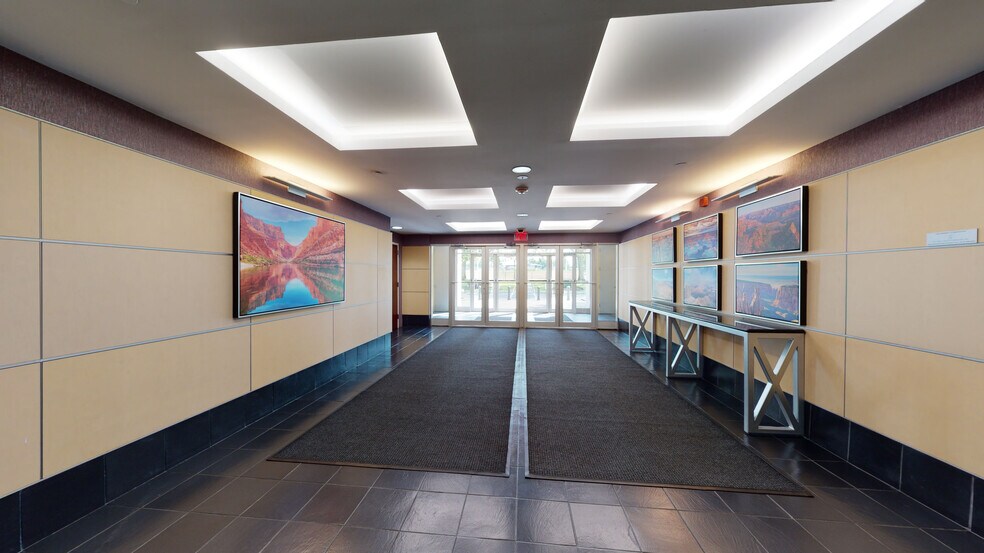 More Photos Of 1600 Stewart Ave, Westbury Medical For Lease