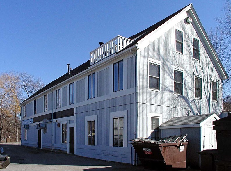 More Photos Of 11 River St, Wellesley Office For Lease