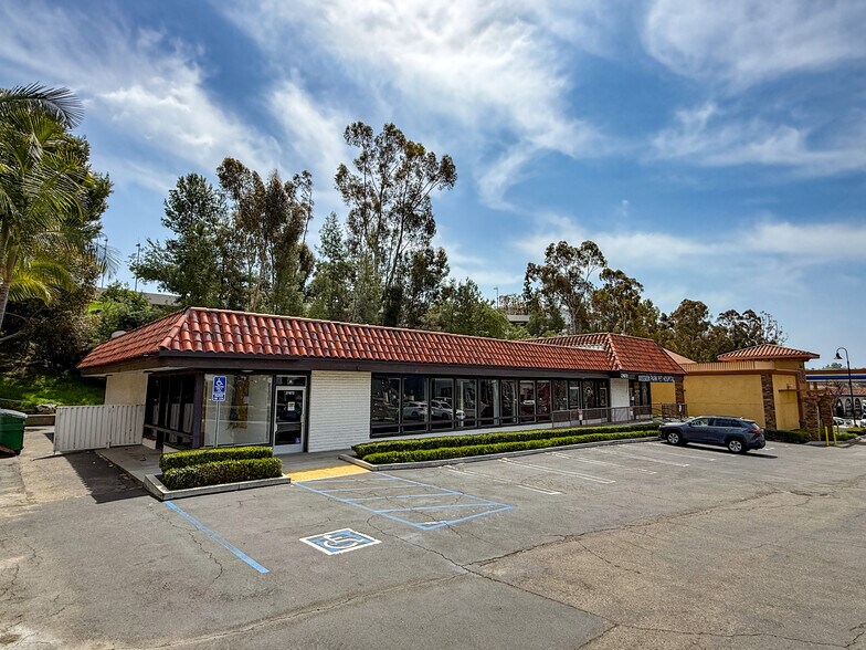 More Photos Of 27672 Crown Valley Pky, Mission Viejo Storefront Retail Office For Sale