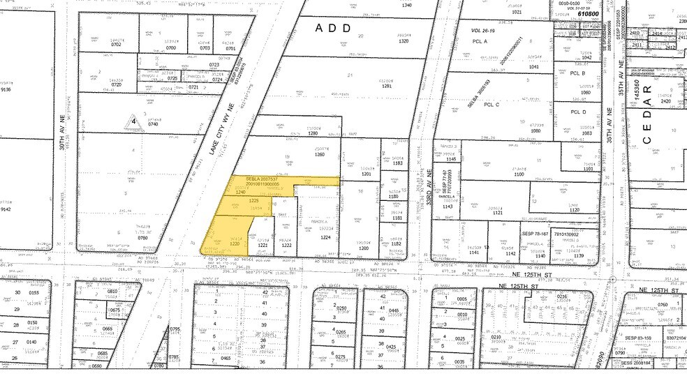 More Photos Of 12500-12520 Lake City Way NE, Seattle Apartments For Lease