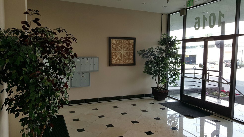 More Photos Of 1016 E Broadway, Glendale Office For Lease