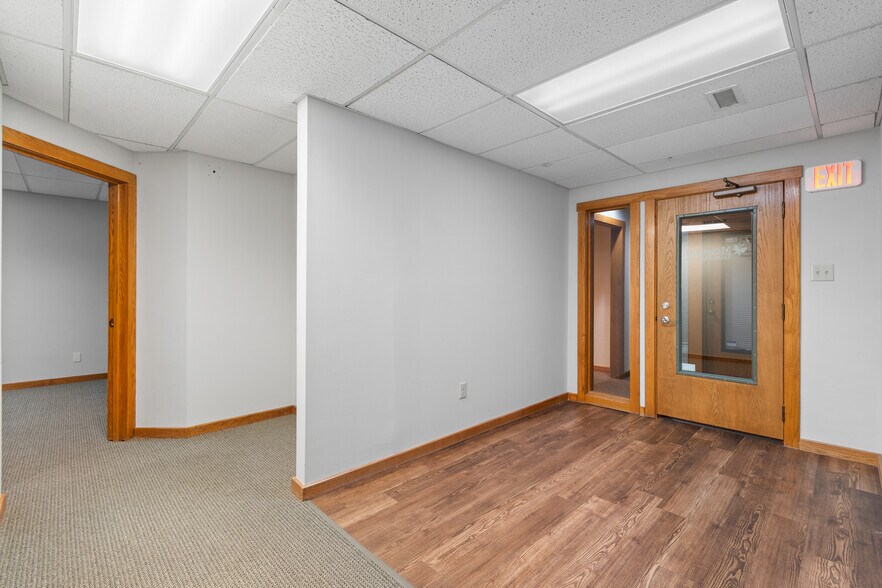 More Photos Of 3520 Snouffer Rd, Columbus Office For Sale