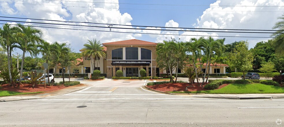 Primary Photo Of 5600 Davie Rd, Davie Office For Lease