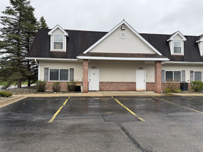 More Photos Of 10151-10171 Bergin Rd, Howell Flex For Lease