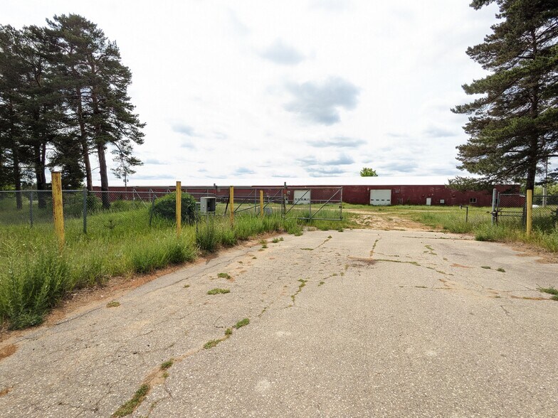 More Photos Of 5876 Puffer Rd SW, South Boardman Industrial For Sale