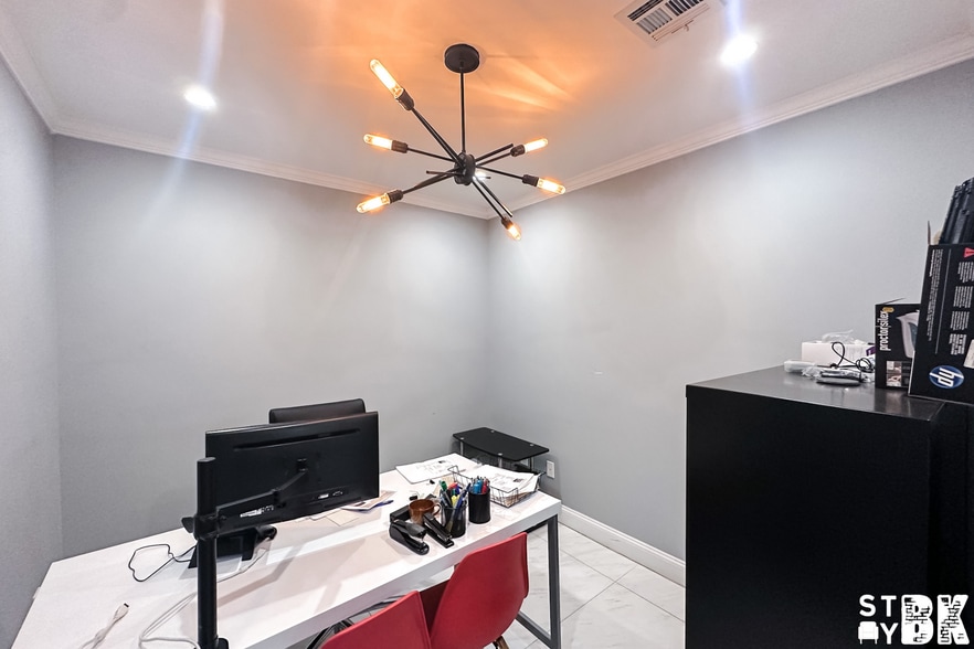 More Photos Of 1274 Fulton St, Brooklyn Storefront Retail Office For Lease