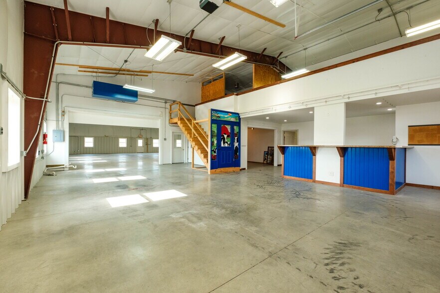 More Photos Of 3315 Harpine Highway, Rockingham Industrial For Sale