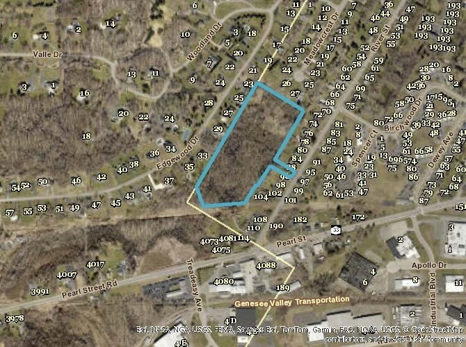 More Photos Of 90 River St, Batavia Land For Sale