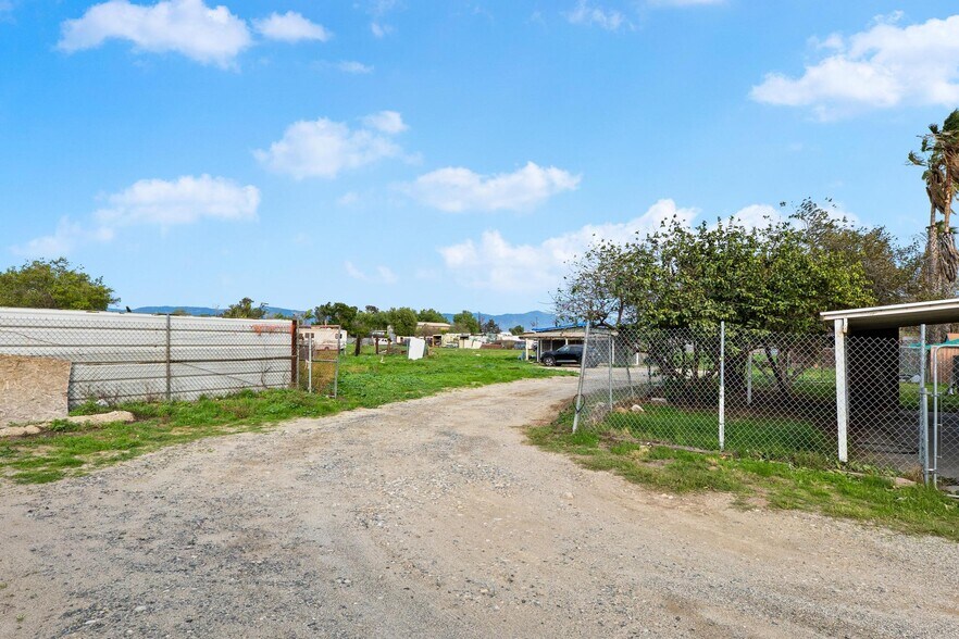 More Photos Of 19340 Jurupa Ave, Bloomington Land For Sale