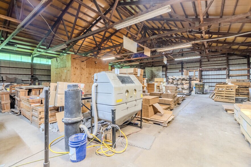 More Photos Of 55-57 Mark Dr, Delmont Light Manufacturing For Lease