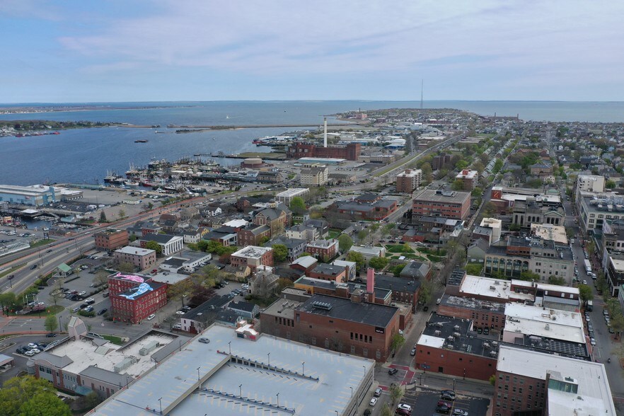 More Photos Of 392 Acushnet Ave, New Bedford Office For Sale