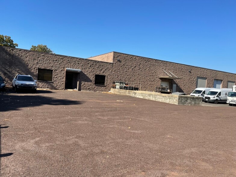 More Photos Of 6215 Ardleigh St, Philadelphia Warehouse For Lease