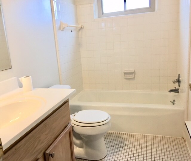 More Photos Of 2920-2932 Schroeder Blvd, Keego Harbor Apartments For Sale