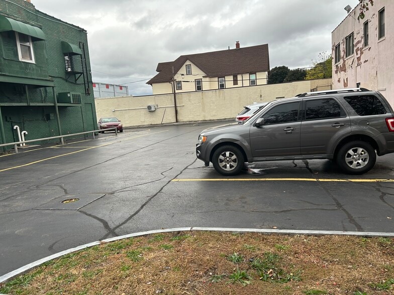 More Photos Of 495 N Goodman St, Rochester Storefront Retail Residential For Sale