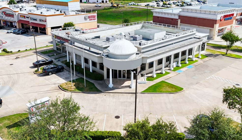 Primary Photo Of 8201 W Sam Houston Pky S, Houston Storefront Retail Office For Lease