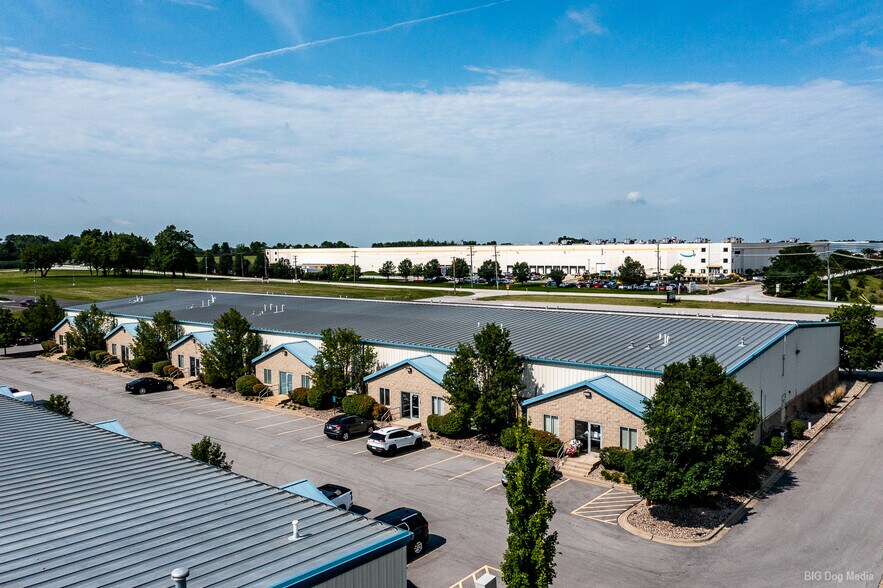 Primary Photo Of 6370 W Emerald Pky, Monee Warehouse For Lease