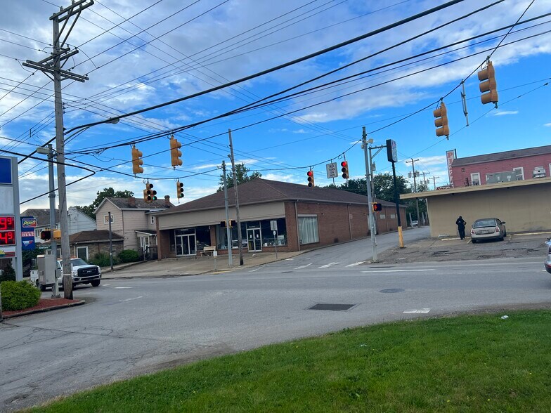 More Photos Of 2681 Brodhead Rd, Aliquippa Freestanding For Sale