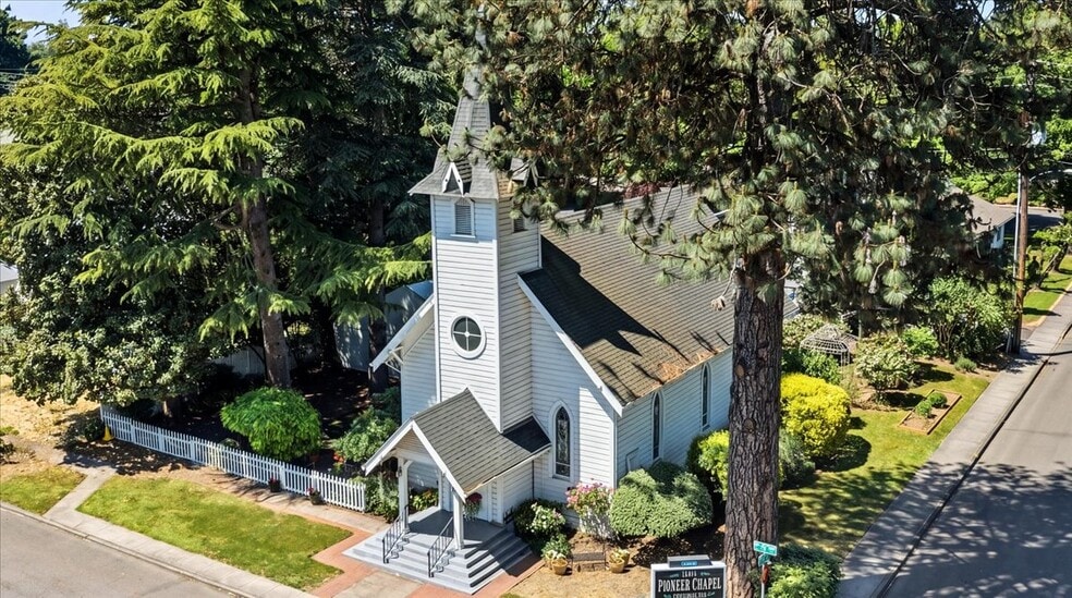 More Photos Of 508 NW 3rd Ave, Canby Religious Facility For Sale