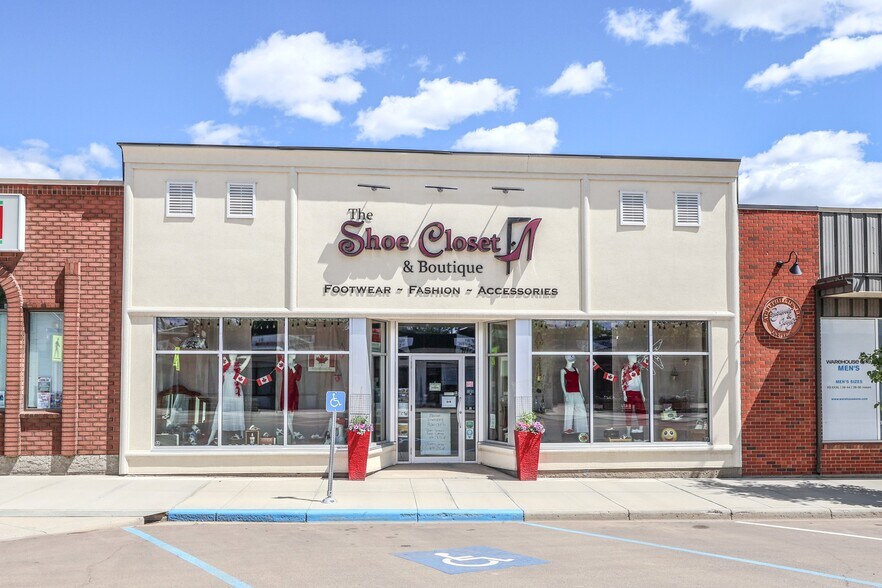 More Photos Of 4817 50 Street, Stettler Storefront Retail Office For Sale