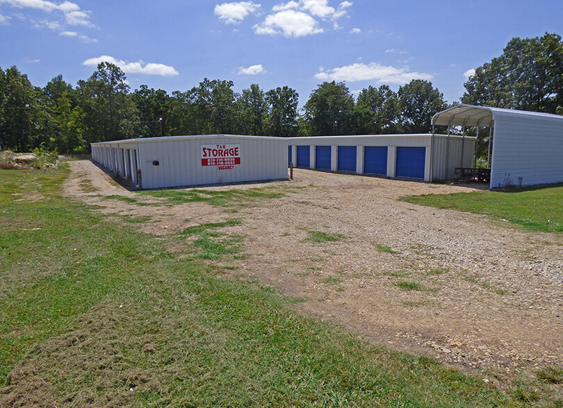 Primary Photo Of 944 Highway 62 412, Ash Flat Self Storage For Sale