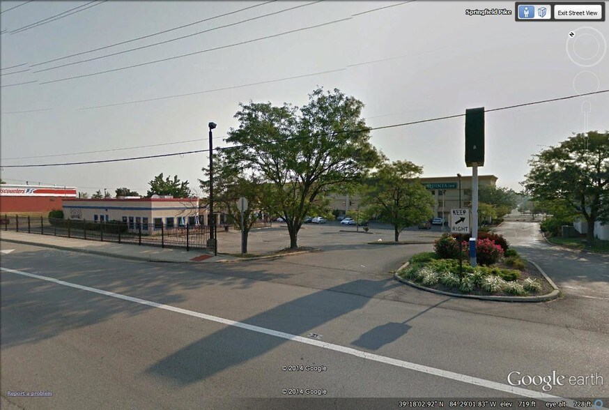 More Photos Of 12140 Springfield Pike, Cincinnati Restaurant For Sale