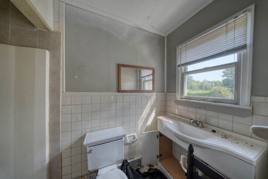 More Photos Of 7 Decker Ln, Port Jervis Apartments For Sale