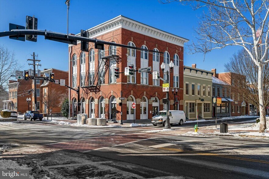 Primary Photo Of 37-45 E Boscawen St, Winchester Office For Sale