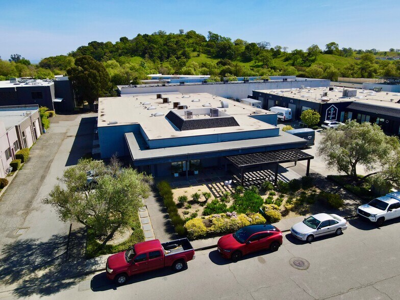 Primary Photo Of 9 Pamaron Way, Novato Warehouse For Lease