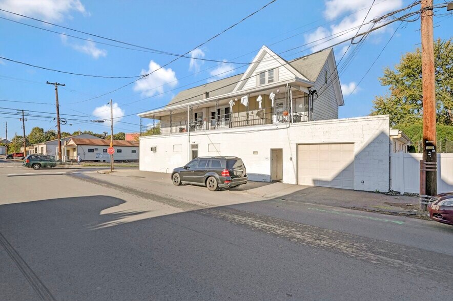 More Photos Of 535 Green Ridge St, Scranton Storefront Retail Residential For Sale