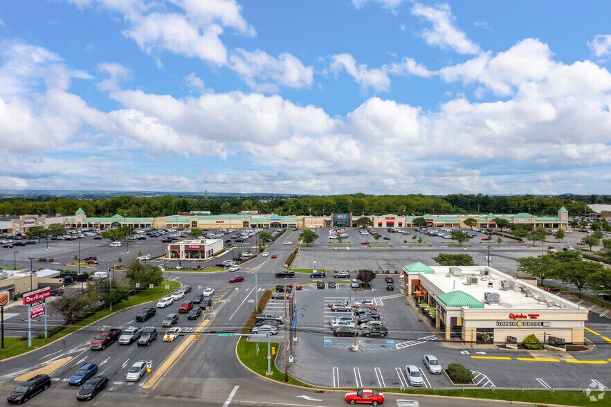 More Photos Of 2601-2631 Macarthur Rd, Whitehall Unknown For Sale