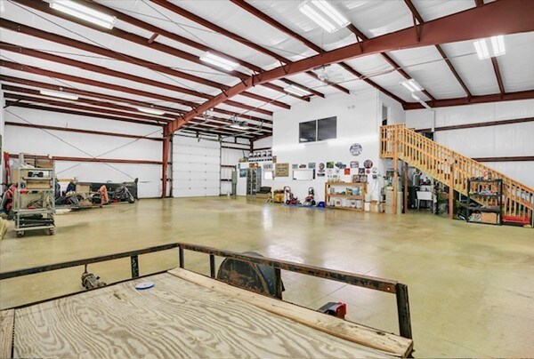 More Photos Of 3612 W Bloomington Rd, Champaign Truck Terminal For Sale