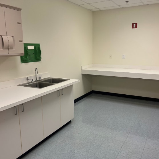 More Photos Of 610 Jones Ferry Rd, Carrboro Medical For Sale