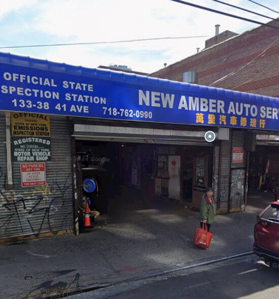 More Photos Of 13338 41st Ave, Flushing Auto Dealership For Lease