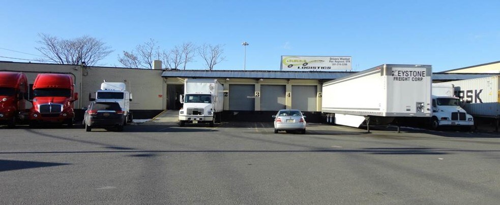 Primary Photo Of 330 Manhattan Ave, Jersey City Truck Terminal For Lease