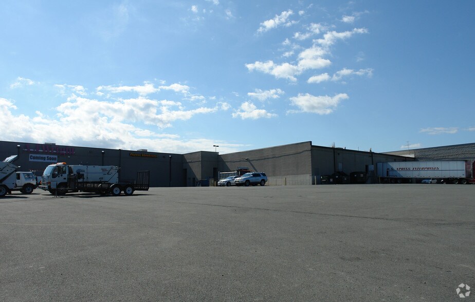 More Photos Of 911 Central Ave, Albany Unknown For Lease