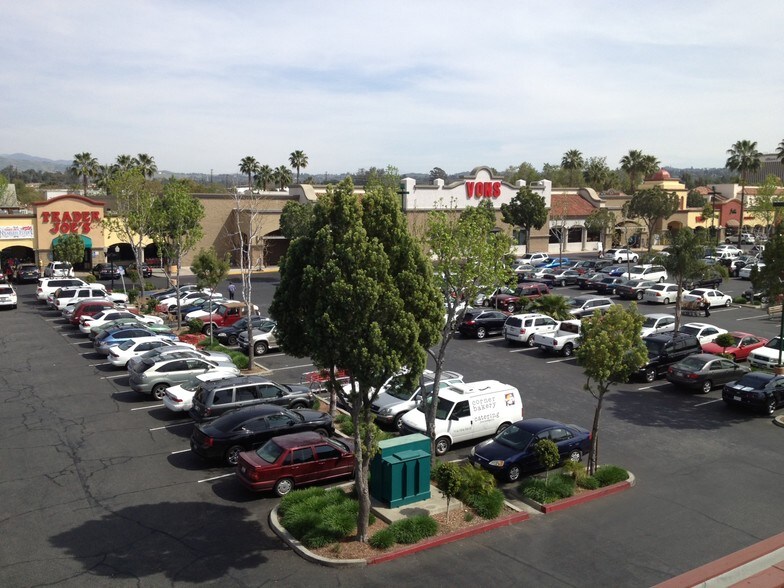 More Photos Of 410-602 Orange St, Redlands Unknown For Lease