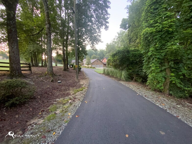 More Photos Of 611 Elliott Rd, Dawsonville Specialty For Sale