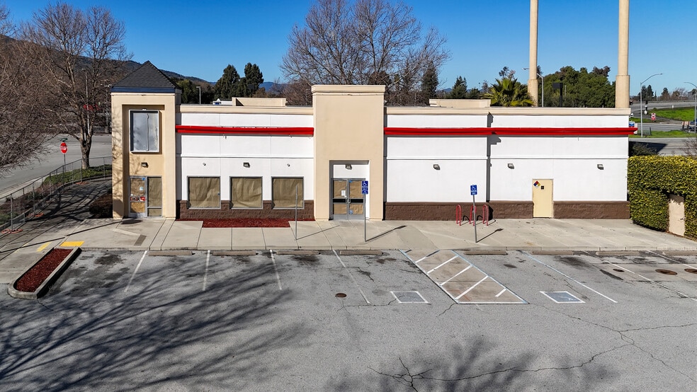 Primary Photo Of 5884 Monterey Rd, Gilroy Fast Food For Sale